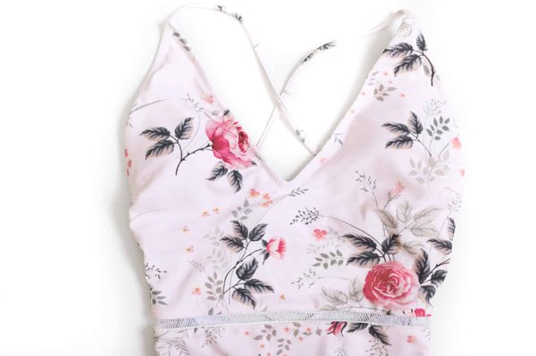 Plongez dans l'eau avec le maillot de bain eco responsable